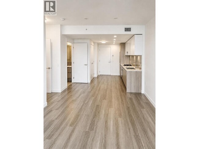 Building Photo - 618 Carnarvon St