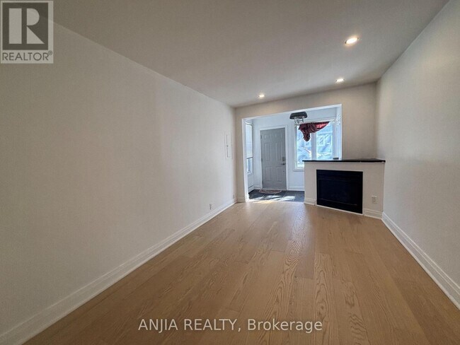 Photo du bâtiment - 6 Minto St