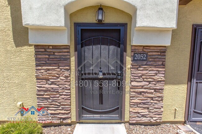 Foto del edificio - 2725 E Mine Creek Rd