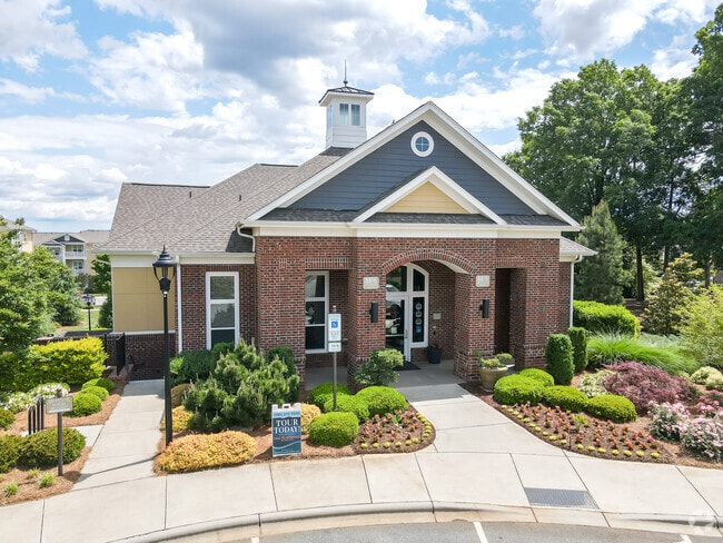 Leasing Office - Residences at Brookline