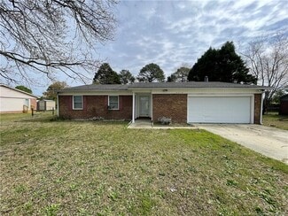 Building Photo - 6518 Grist Mill Rd