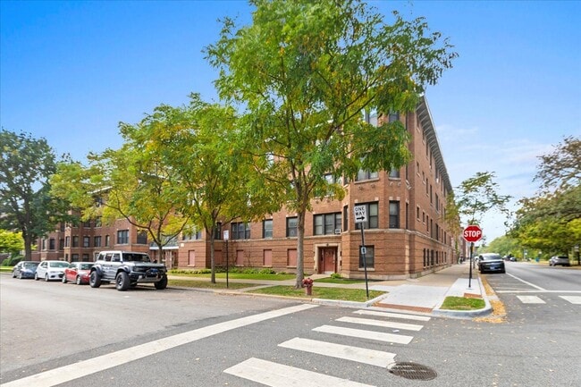 Building Photo - 6700 S Merrill Ave