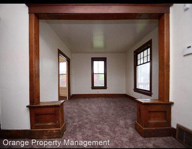 Building Photo - 4 br, 2 bath House - 1925 Emmet St