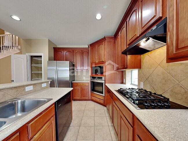 Foto del edificio - 8683 Dancliff Dr