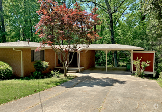 Building Photo - 1638 Delia Dr