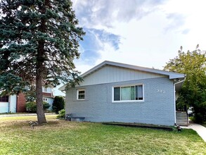 Building Photo - 312 S Lodge Ln