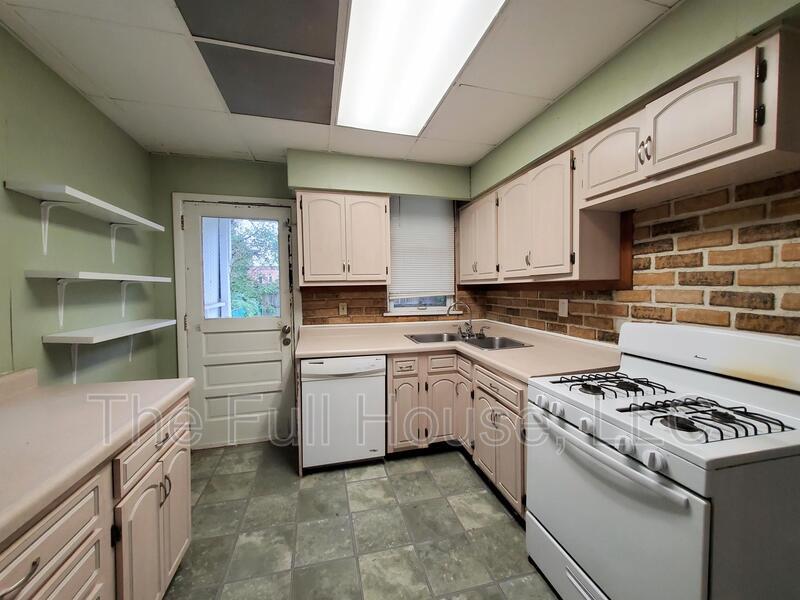 7323 Schley Ave, Swissvale, PA 15218 House Rental in Swissvale, PA