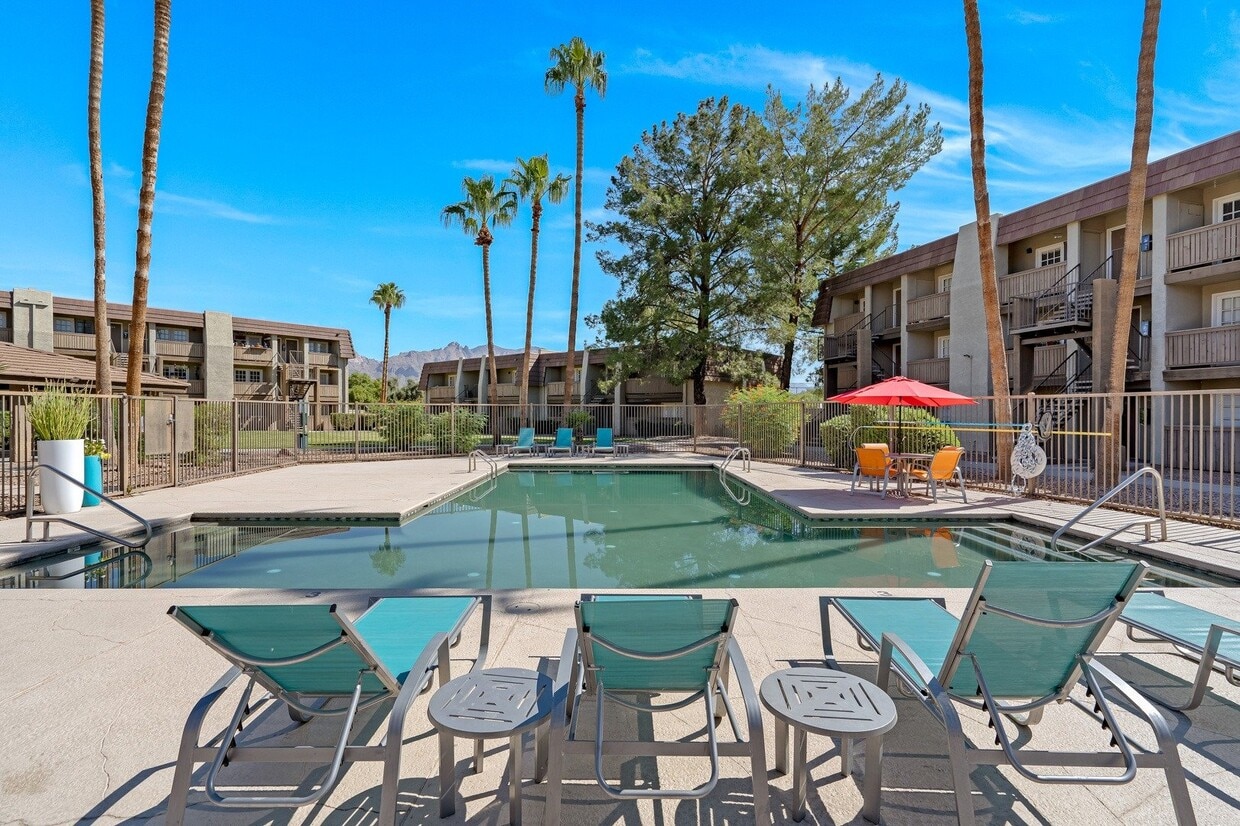 Primary Photo - Verde Apartments