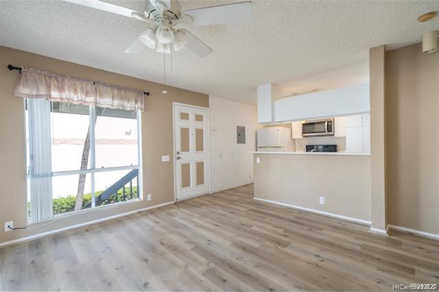 Building Photo - 91-207-207 Hanapouli Cir