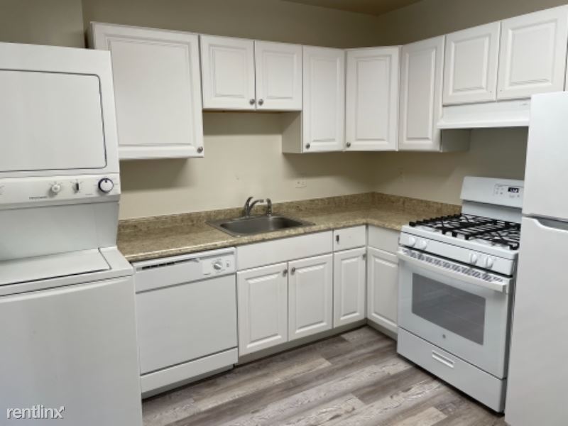 18720 Walkers Choice Rd, Montgomery Village, MD 20886 Condo for Rent