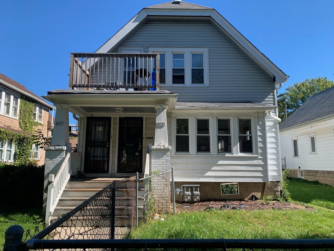 Primary Photo - 4068 N 24th St