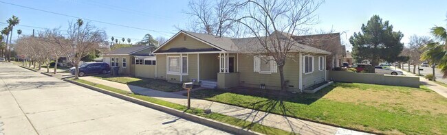 Foto del edificio - 3297 N Pershing Ave