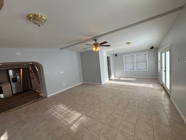 Foto del edificio - 210 Boston Dr