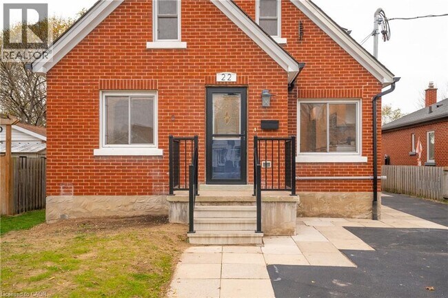 Photo du bâtiment - 22 Ash St