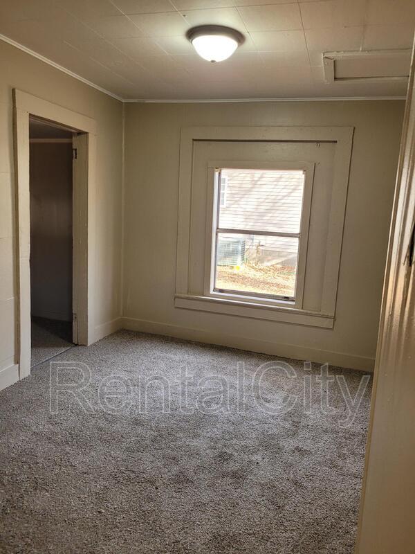 1722 E Wheeler St, Dyersburg, TN 38024 House Rental in Dyersburg, TN