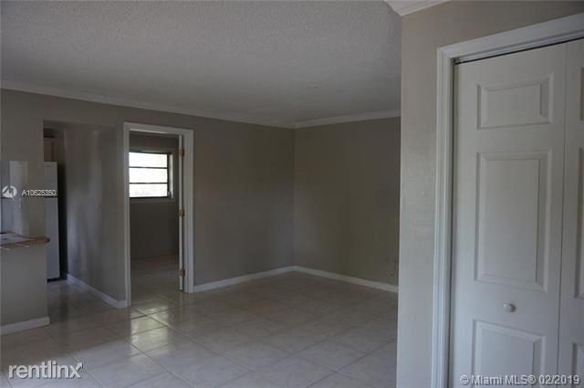 Foto del edificio - 3 br, 2 bath Condo - Kendall Lakes East Patio