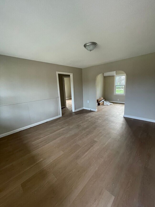 Foto del edificio - 2 Bedroom 1 Bath Home For Rent