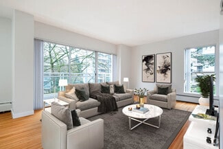 Building Photo - Bellevue Towers