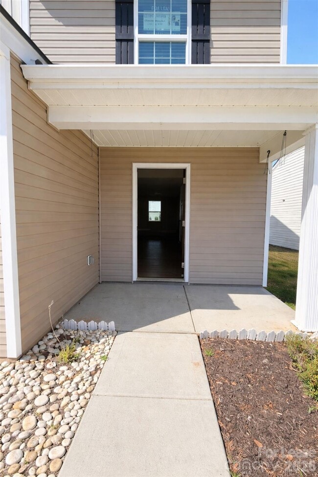 Building Photo - 1408 Nia Rd