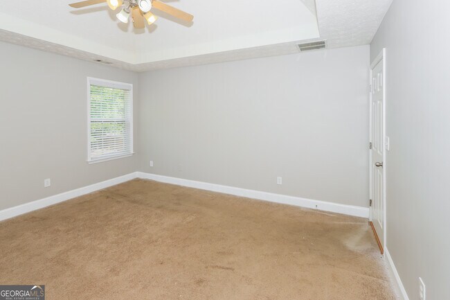 Foto del edificio - 220 Creekside Cir