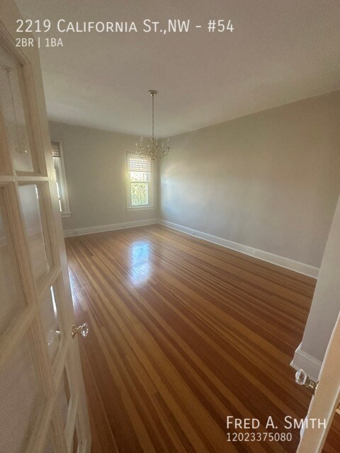 Foto del edificio - 2219 California St NW