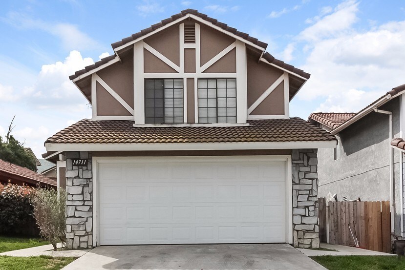 Primary Photo - 14711 Mountain High Dr