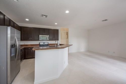Foto del edificio - 102 Hidden Hollow Dr
