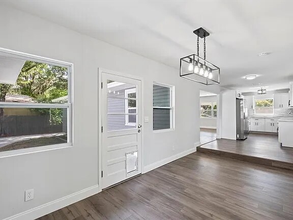 Building Photo - 4208 N Blvd