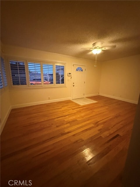 Foto del edificio - 4616 W 152nd St