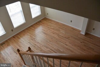 Building Photo - 5302 Chieftain Cir