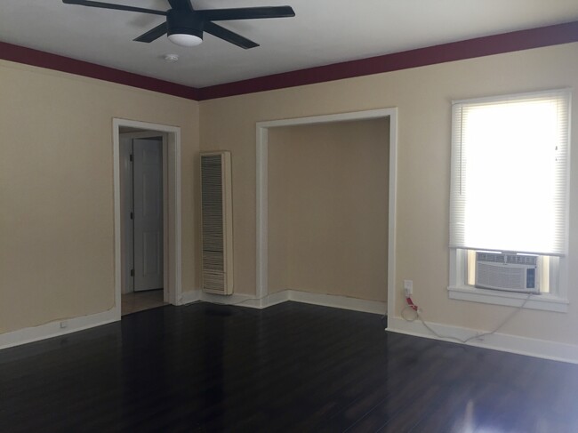 living room - 271 N Holliston Ave