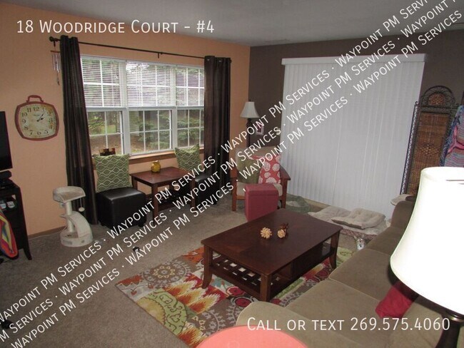 Foto del edificio - 18 Woodridge Ct