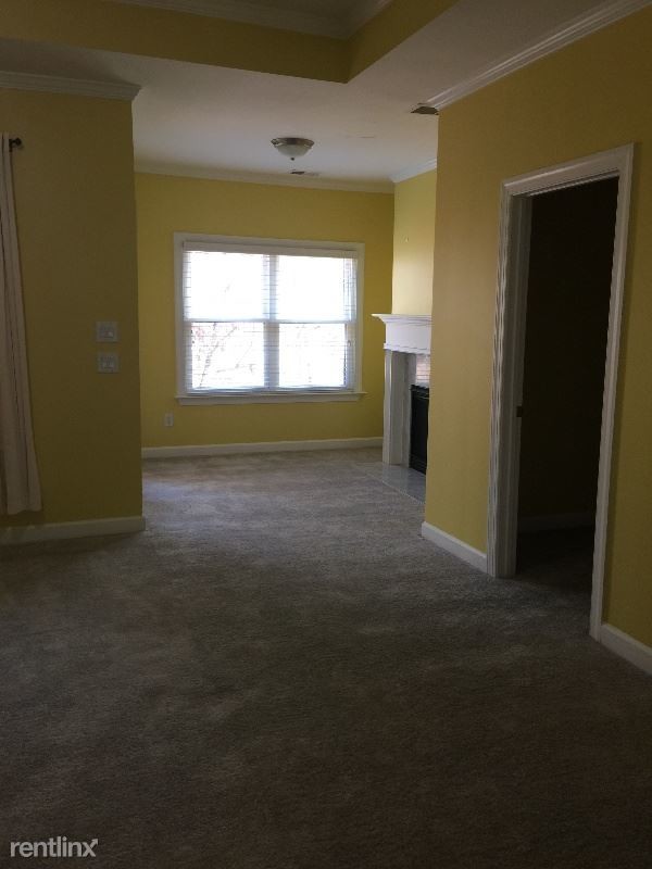 Building Photo - 3479 Kiveton Dr