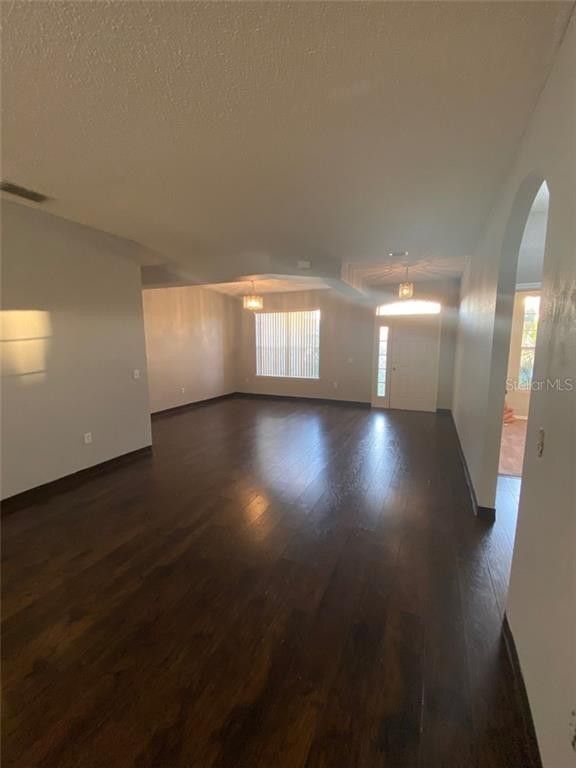 Foto del edificio - 2730 Woodstream Cir