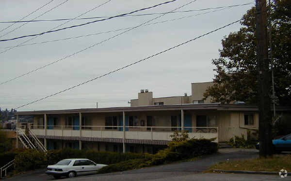 Building Photo - 3451-3457 14th Ave W