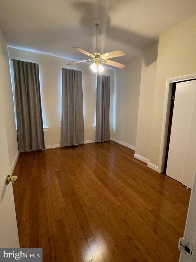 Foto principal - 711 Portland St