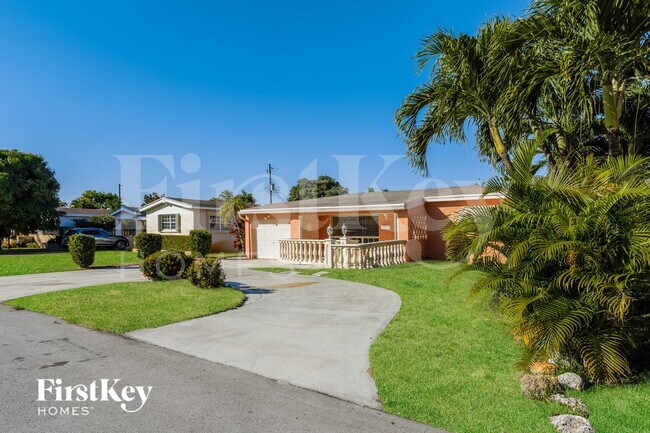 Foto del edificio - 7619 Kismet St