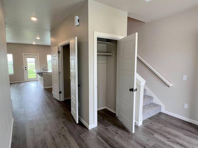 Foto del edificio - 7711 Owen Ln