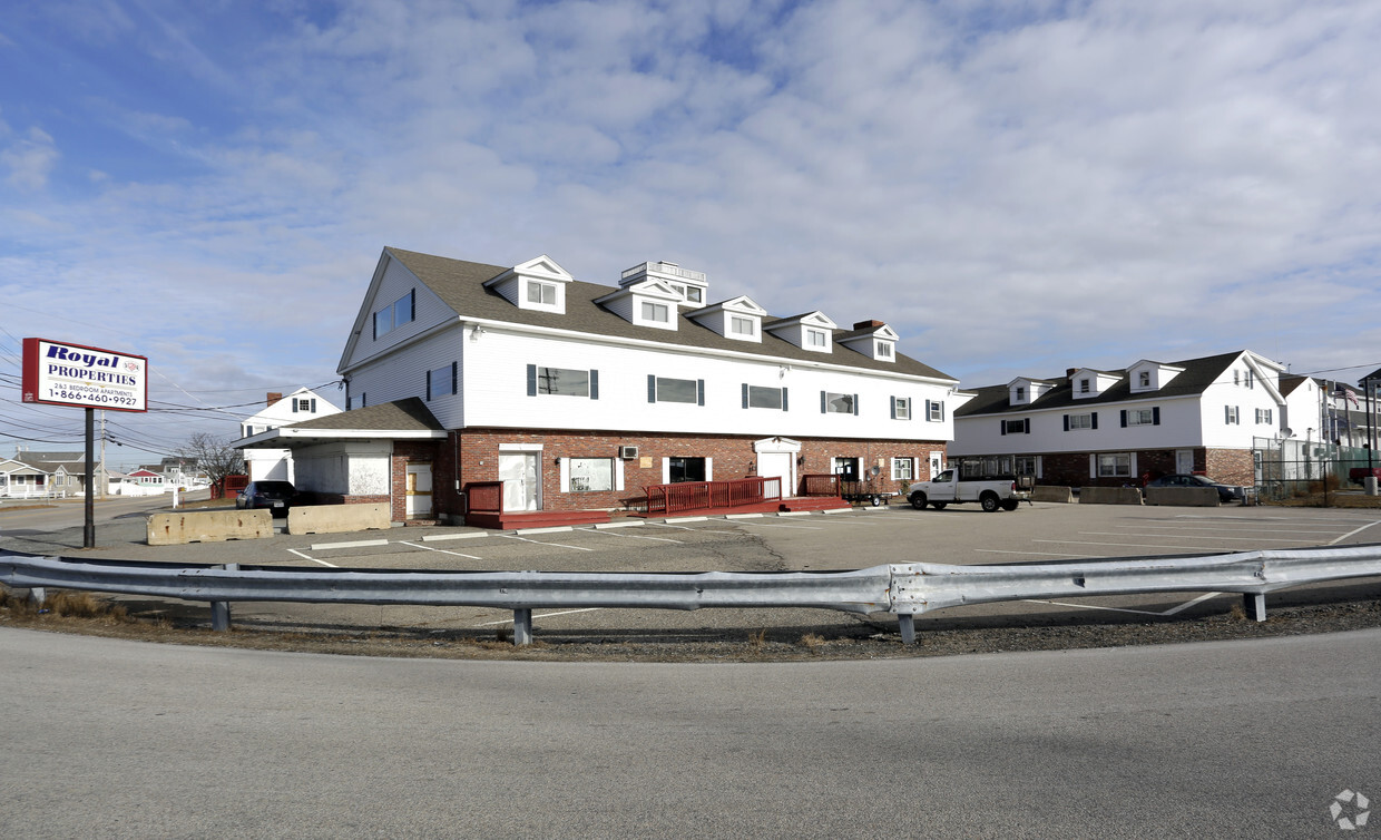 Foto principal - Brown Avenue Apartments