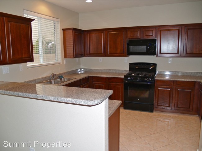 Building Photo - 4 br, 3.5 bath House - 9003 Wine Cellar Ave