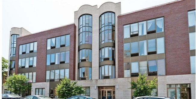 Building Photo - 200 16th St