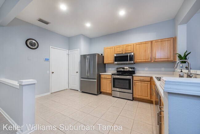 Foto del edificio - 3 br, 2.5 bath House - 4863 Pond Ridge Drive
