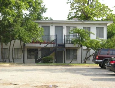 Primary Photo - 1400-1402 W Hickory St