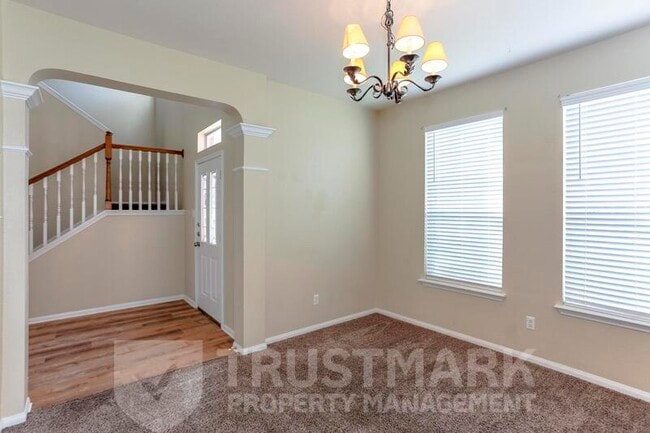 Building Photo - 212 Crowfoot Dr