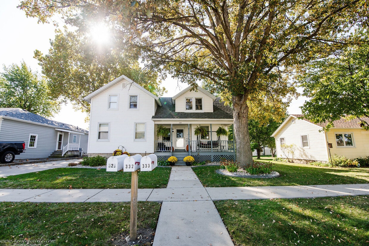 Primary Photo - 332 W North St