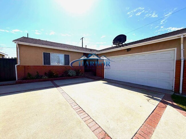 Photo - 21406 Budlong Avenue House