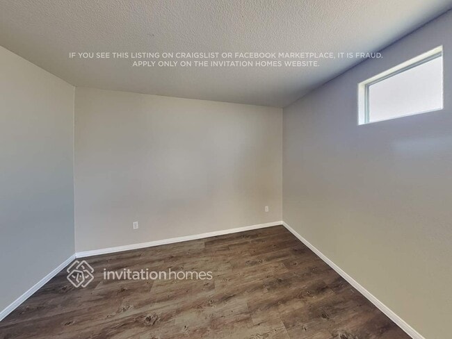 Building Photo - 5213 Los Pinos St