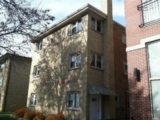 Primary Photo - 3450 W Bryn Mawr Ave