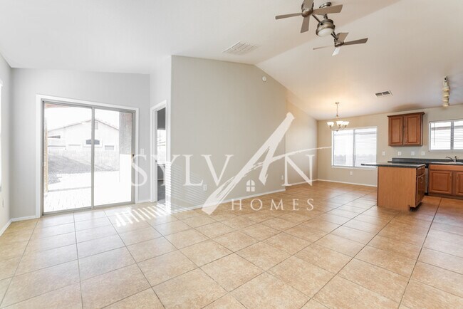 This welcoming home is ready for your pers... photo'