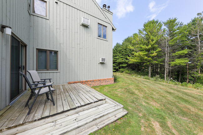 Foto del edificio - 5735 Hilltop Way